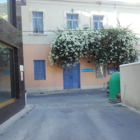 Property Direct Finikoudes Larnaca